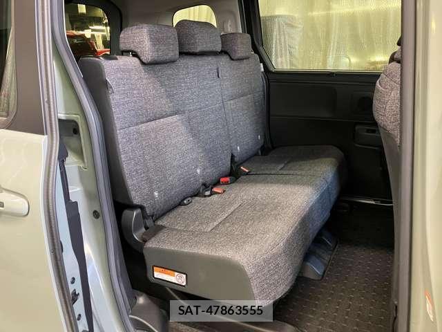 Toyota SIENTA 2022-11 7728729-8
