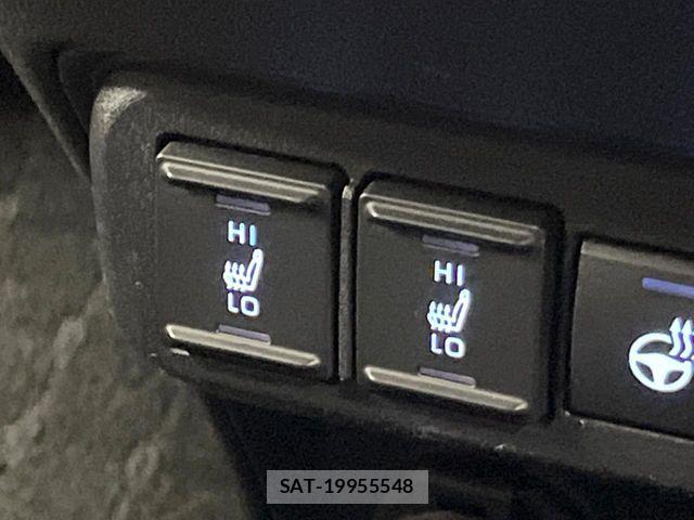 Toyota SIENTA 2024-02 7728702-6