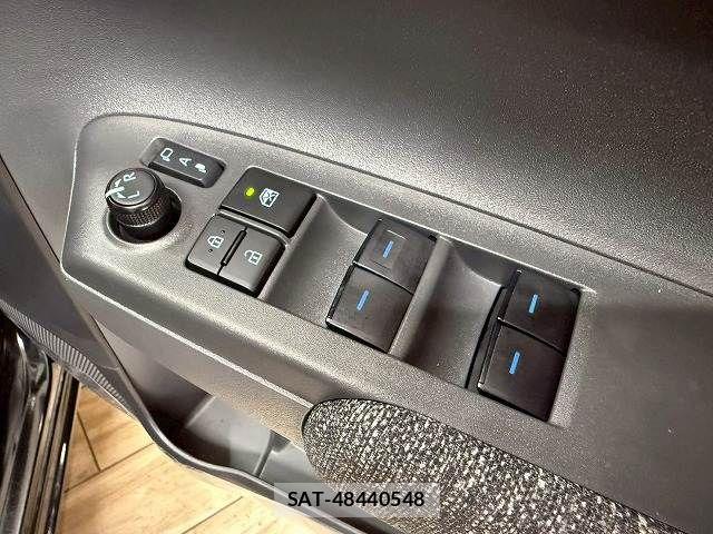 Toyota SIENTA 2024-07 7728717-11