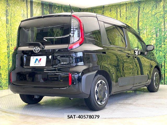 Toyota SIENTA 2024-10 7728707-17