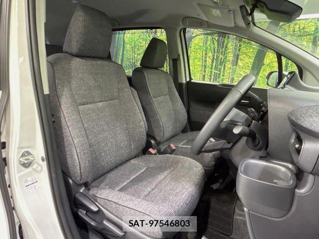 Toyota SIENTA 2024-05 7728720-7