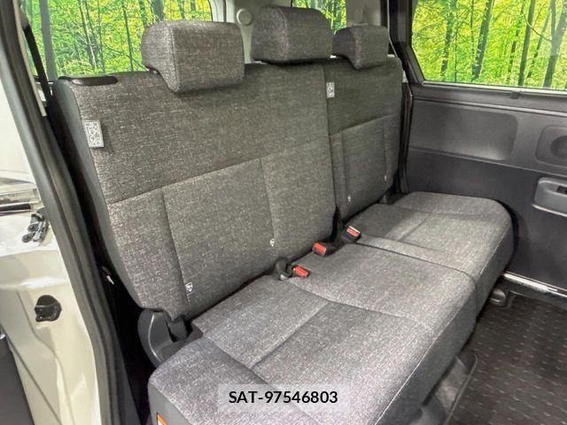 Toyota SIENTA 2024-05 7728720-8