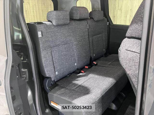 Toyota SIENTA 2022-12 7789172-10