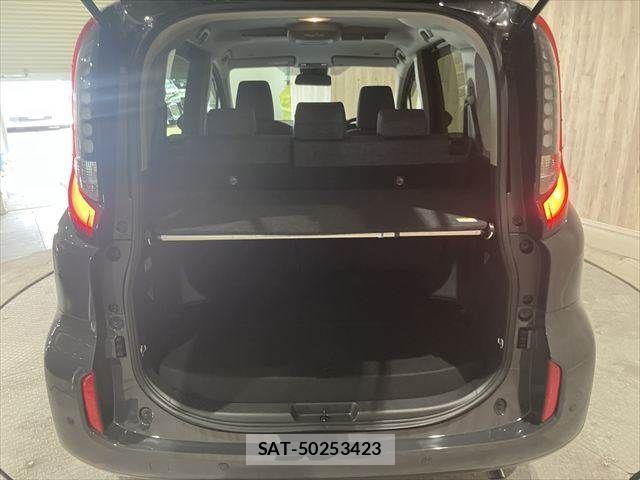 Toyota SIENTA 2022-12 7789172-11
