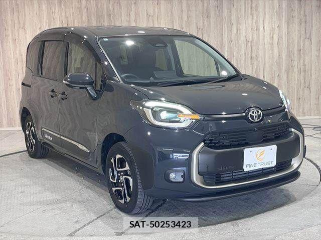 Toyota SIENTA 2022-12 7789172-17