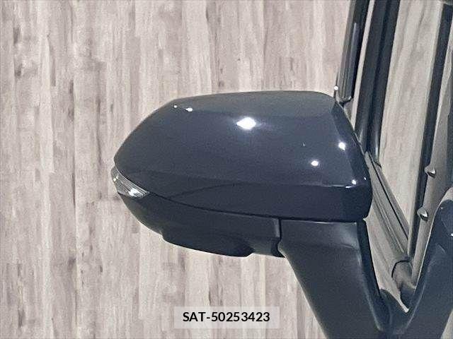 Toyota SIENTA 2022-12 7789172-24