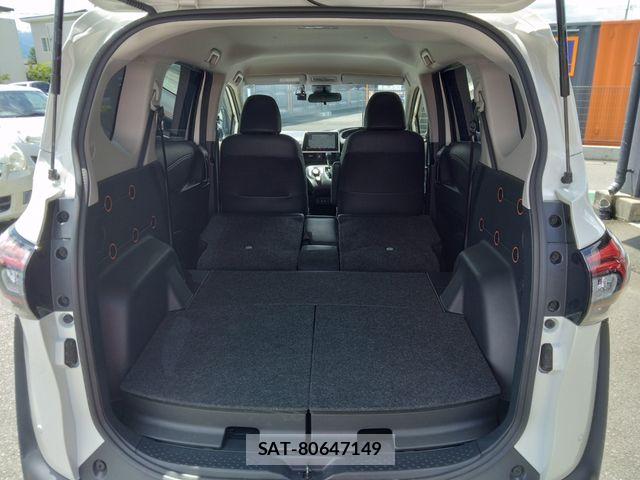 Toyota SIENTA 2021-03 7879461-17