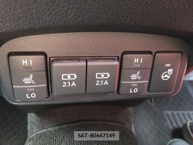 Toyota SIENTA 2021-03 7879461-23