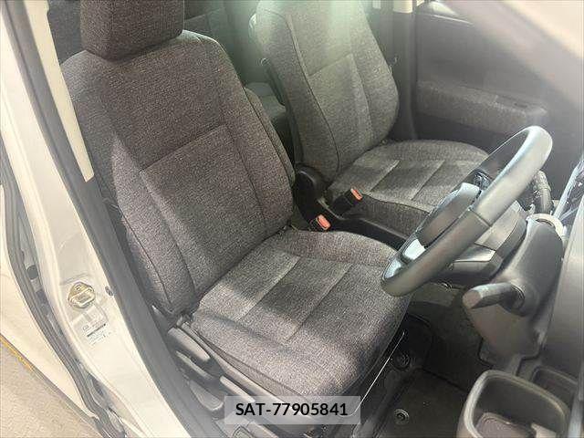 Toyota SIENTA 2025-02 7879450-4