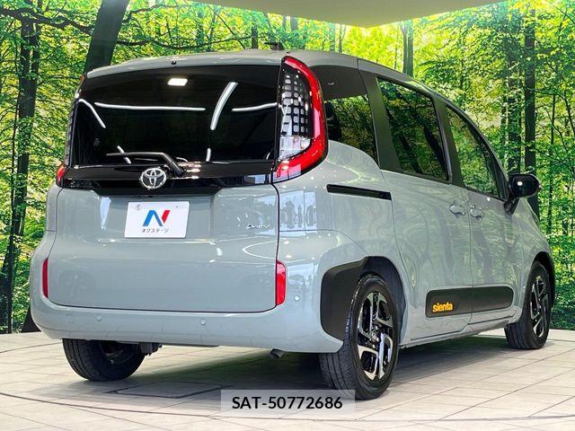 Toyota SIENTA 2025-06 7879448-16