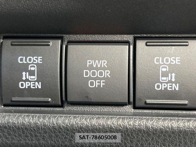 Toyota SIENTA 2025-01 7879447-4