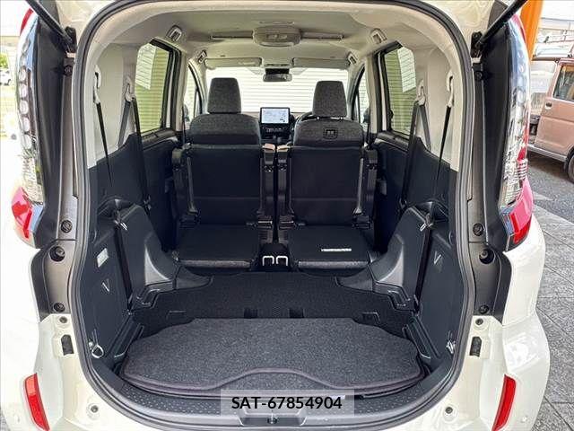 Toyota SIENTA 2022-11 7879457-22
