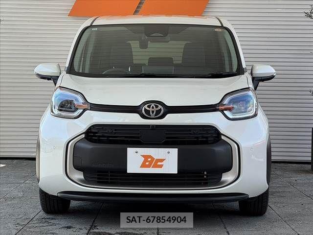 Toyota SIENTA 2022-11 7879457-8