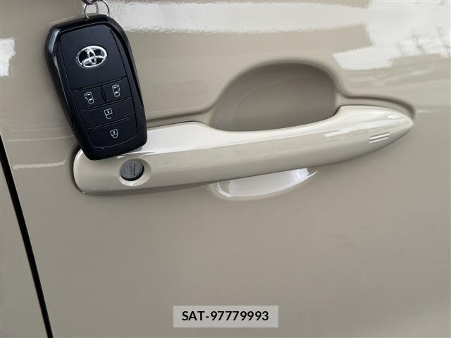 Toyota SIENTA 2025-02 7879445-13