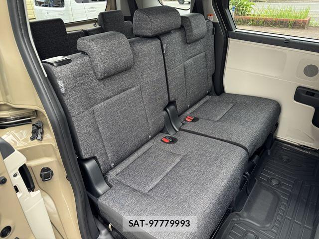 Toyota SIENTA 2025-02 7879445-6