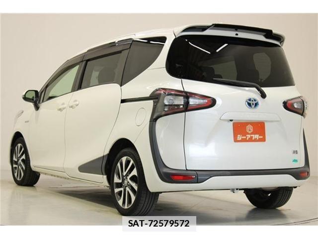 Toyota SIENTA 2016-07 7879462-10