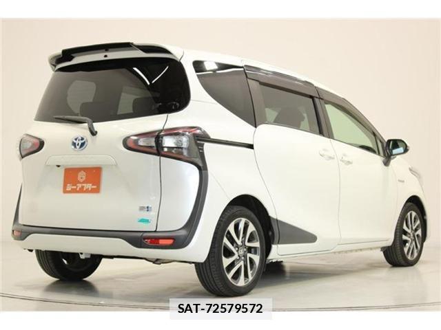 Toyota SIENTA 2016-07 7879462-12