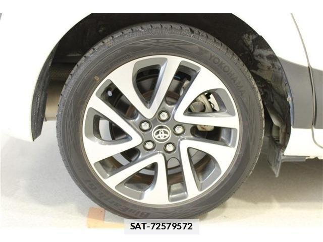 Toyota SIENTA 2016-07 7879462-23