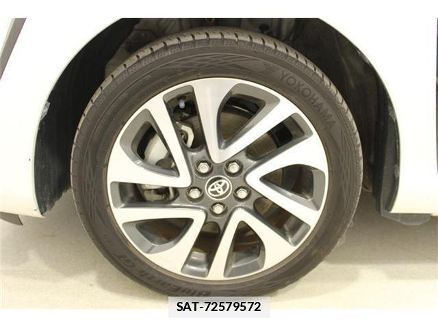Toyota SIENTA 2016-07 7879462-25