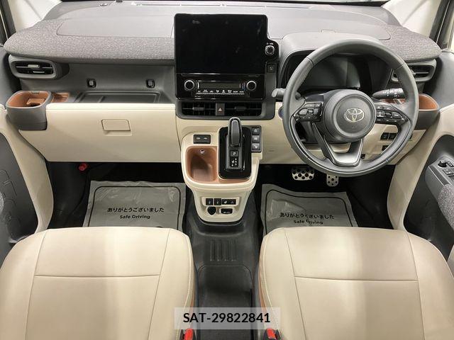 Toyota SIENTA 2023-06 7879458-27