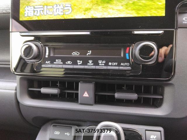 Toyota SIENTA 2025-08 7879454-17