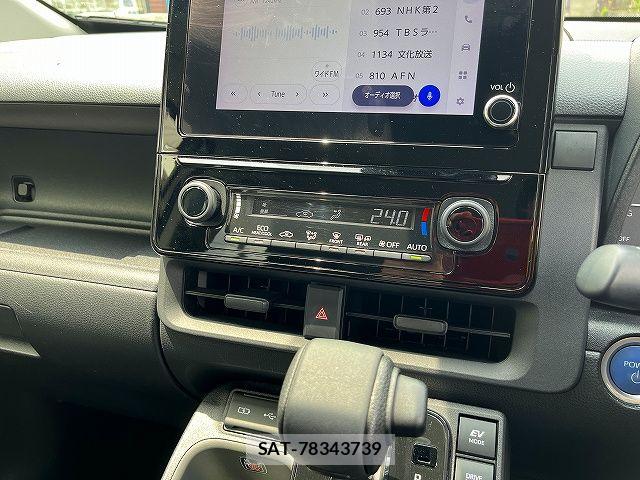 Toyota SIENTA 2022-10 7879460-14