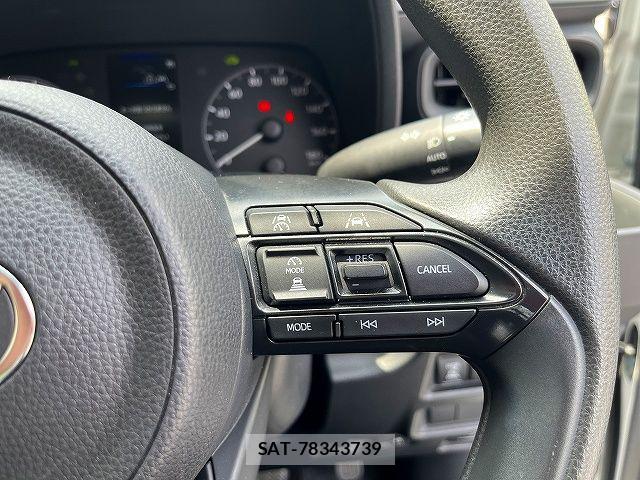 Toyota SIENTA 2022-10 7879460-16