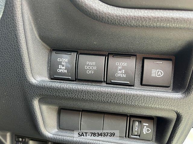Toyota SIENTA 2022-10 7879460-21