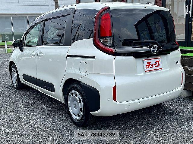Toyota SIENTA 2022-10 7879460-8