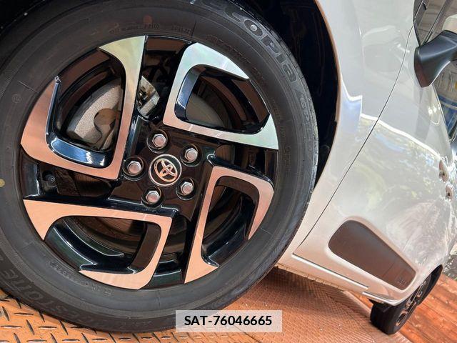 Toyota SIENTA 2022-09 7903395-12
