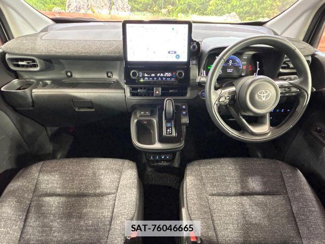 Toyota SIENTA 2022-09 7903395-1