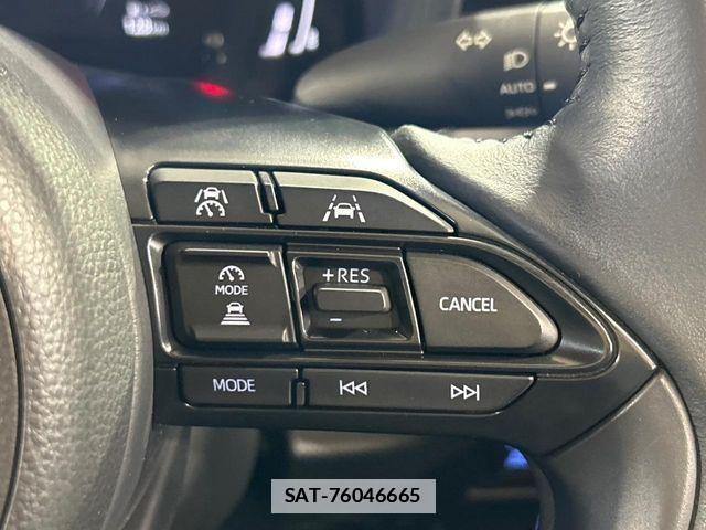 Toyota SIENTA 2022-09 7903395-5