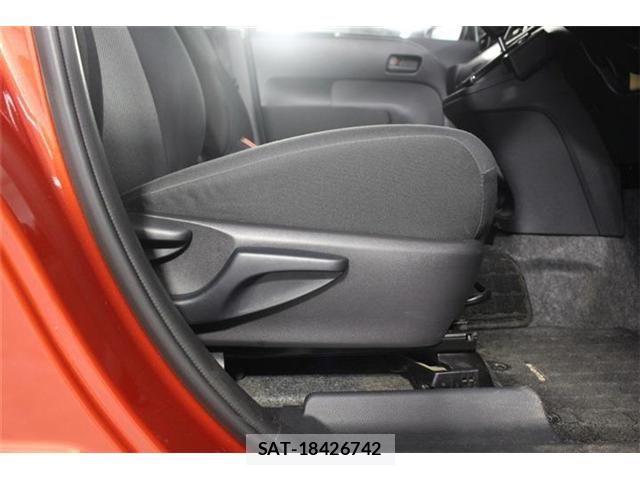 Toyota SIENTA 2025-05 7903397-25