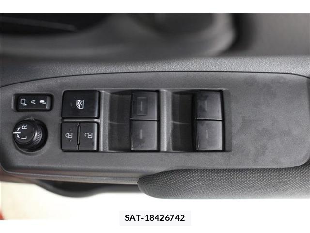 Toyota SIENTA 2025-05 7903397-27