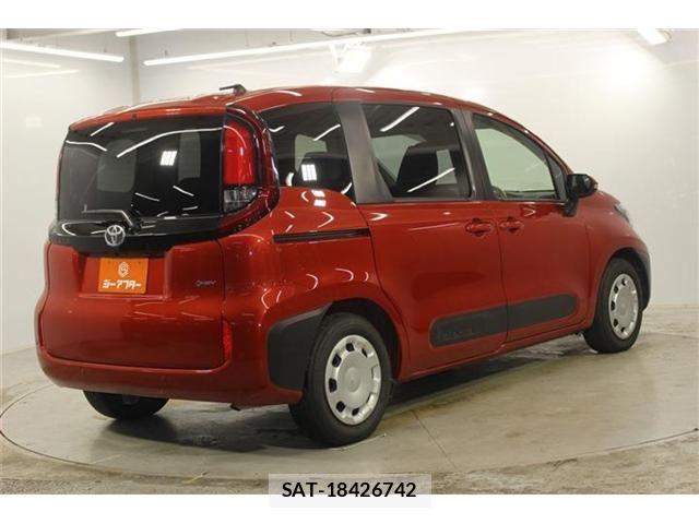 Toyota SIENTA 2025-05 7903397-4