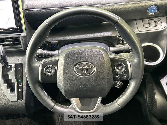 Toyota SIENTA 2021-11 7903398-11