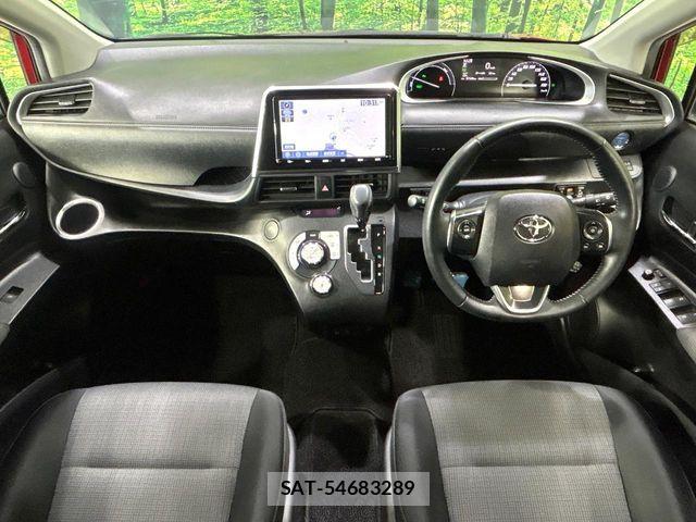 Toyota SIENTA 2021-11 7903398-1