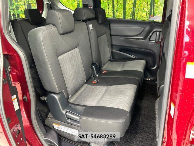 Toyota SIENTA 2021-11 7903398-8