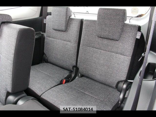 Toyota SIENTA 2024-09 7963776-19