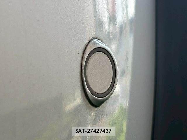 Toyota SIENTA 2019-12 7963784-5