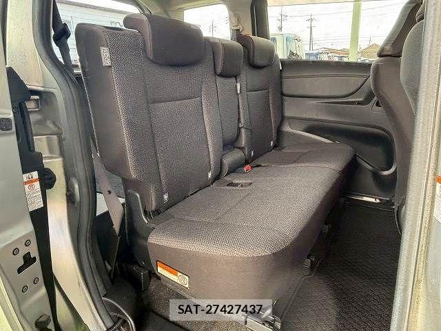 Toyota SIENTA 2019-12 7963784-7