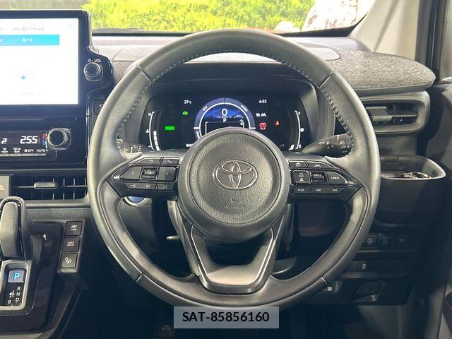 Toyota SIENTA 2023-06 7963772-11