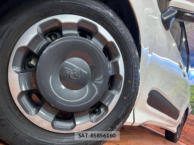 Toyota SIENTA 2023-06 7963772-13