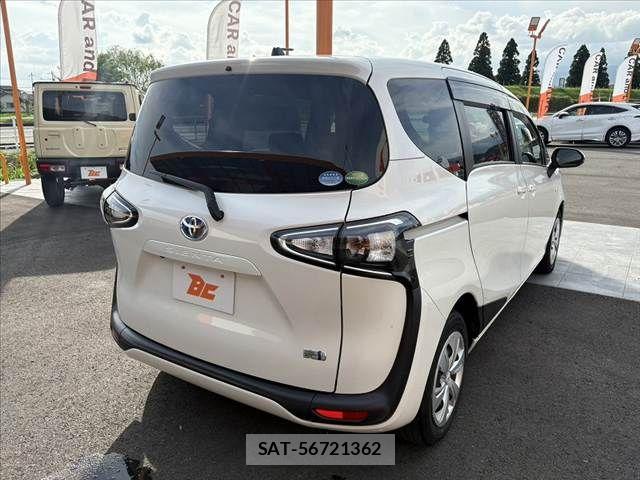 Toyota SIENTA 2019-06 7963782-12