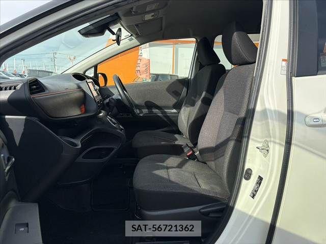 Toyota SIENTA 2019-06 7963782-16