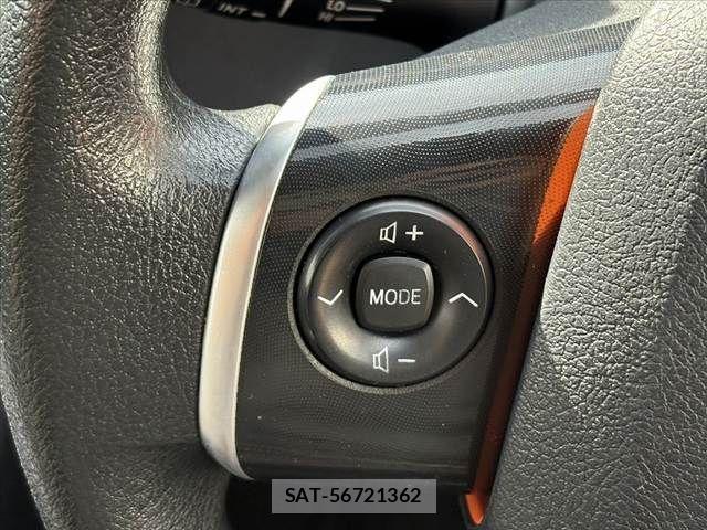 Toyota SIENTA 2019-06 7963782-26
