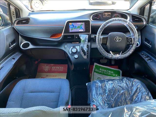 Toyota SIENTA 2015-08 7963783-2