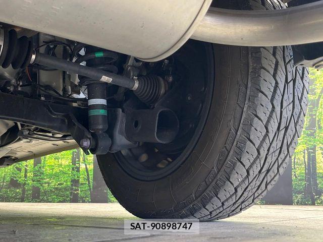 Toyota SIENTA 2023-09 7963773-19