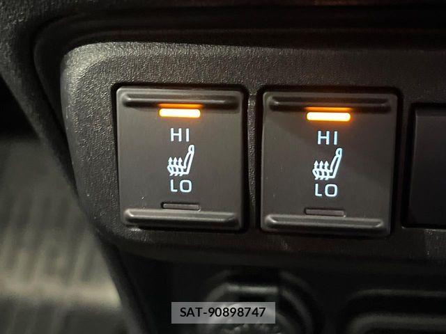 Toyota SIENTA 2023-09 7963773-6