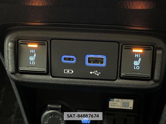 Toyota SIENTA 2025-09 7963774-5